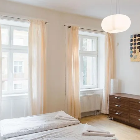 Apartment Lion In Historical Center, Old Town Bratislava