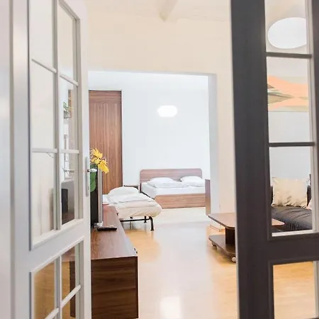 Apartment Lion In Historical Center, Old Town *